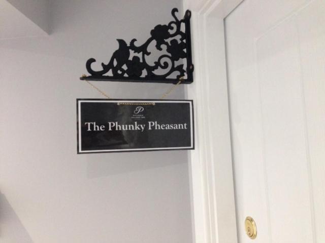 Pitlessie Inn And Pantry Cupar Exteriör bild